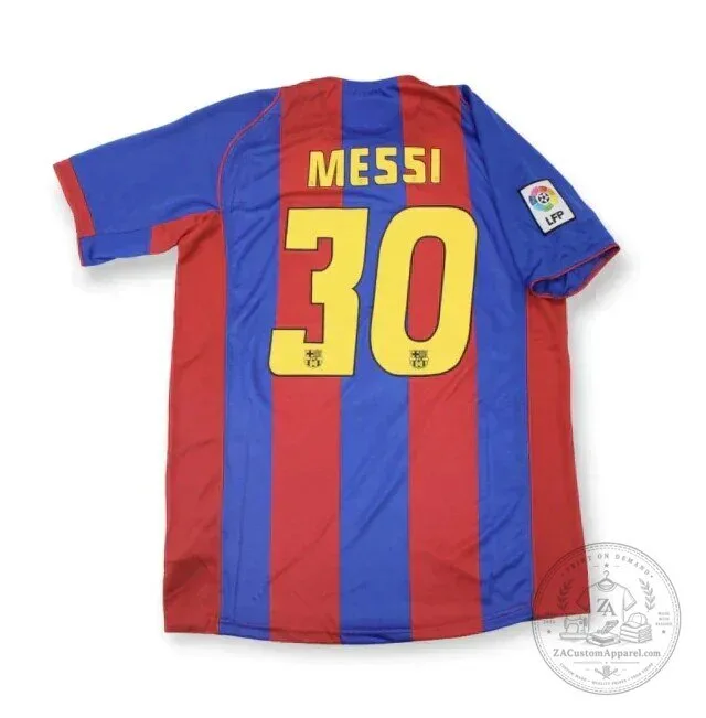 FC Barcelona Lionel Messi 2004-2005 Retro Football Jersey 46 FC Barcelona Lionel Messi 2004-2005 Retro Football Jersey