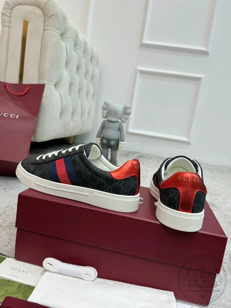 Gucci Black Canvas Stripe Low-Top Sneakers for Men and Women 33 Gucci Black Canvas Stripe Low-Top Sneakers for Men and Women